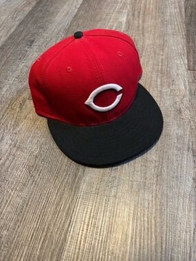 New Era Cincinnati Reds Fitted Baseball Hat Cap Size 7 5/8